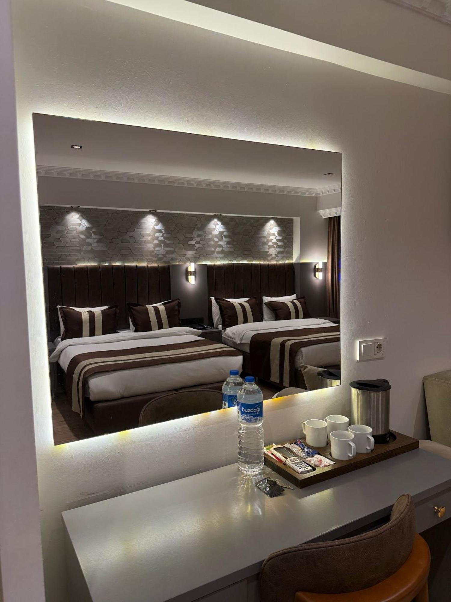 Blue Taksim 3*